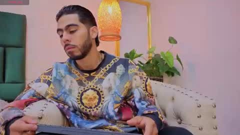 Snapshot of jadiel_stone chatting on June 14, 12:18 pm Jadiel online show from June 14, 12:18 pm
