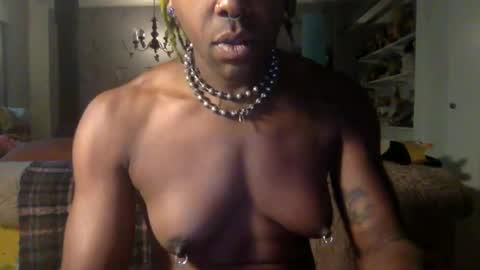 Snapshot of jaedarling chatting on March 31, 3:45 pm jaed online show from March 31, 3:45 pm