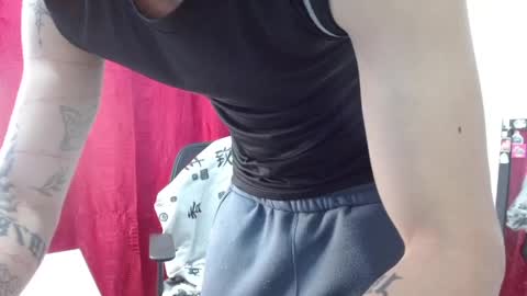 Snapshot of jaico_santos1 chatting on May 15, 11:23 pm Jaico online show from May 15, 11:23 pm