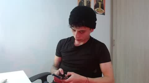 Snapshot of jaico_santos1 chatting on June 14, 10:23 pm Jaico online show from June 14, 10:23 pm