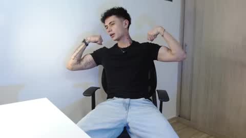 Snapshot of jaico_santos1 chatting on July 25, 11:35 pm Jaico online show from July 25, 11:35 pm