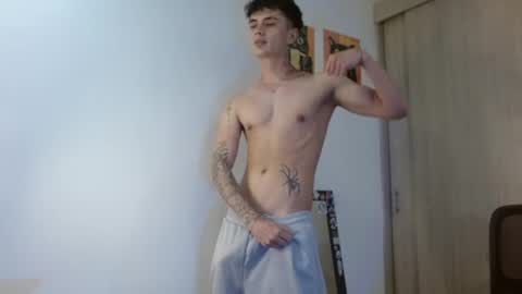 Snapshot of jaico_santos1 chatting on July 28, 11:48 pm Jaico online show from July 28, 11:48 pm