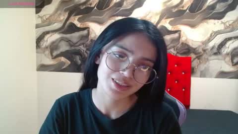 jaide387017 online show from June 29, 9:59 pm
