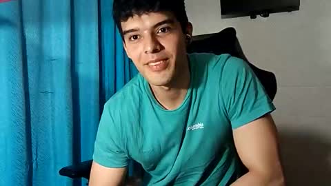 Snapshot of jair1_69 chatting on May 16, 5:26 am JaxXx online show from May 16, 5:26 am