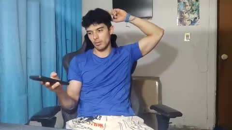 Snapshot of jair1_69 chatting on June 1, 3:52 am JaxXx online show from June 1, 3:52 am