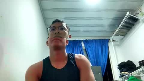 Snapshot of jairsalazar167 chatting on January 17, 2:38 am jairsalazar167 online show from January 17, 2:38 am