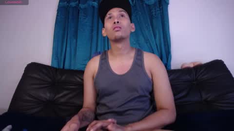 JAISON HALLS online show from November 2, 5:54 am