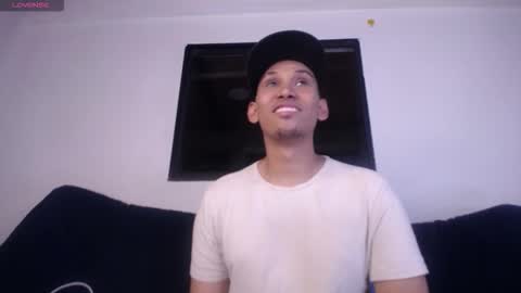 JAISON HALLS online show from November 7, 7:52 am