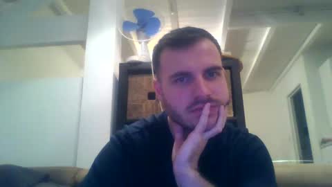 Snapshot of jajaja7778 chatting on December 25, 10:37 pm jajaja7778 online show from December 25, 10:37 pm