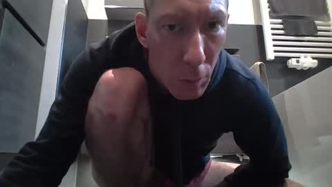 jak_81 online show from December 7, 10:45 am