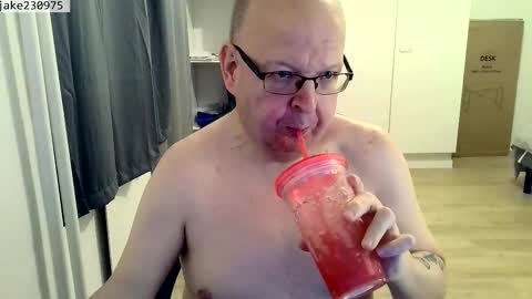 Jake2309 online show from March 13, 8:04 pm