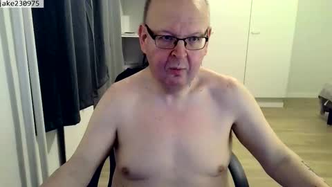 Jake2309 online show from March 26, 7:30 pm