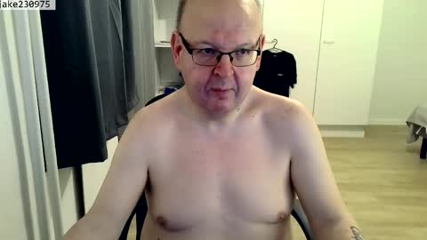 Jake2309 online show from March 28, 7:57 pm