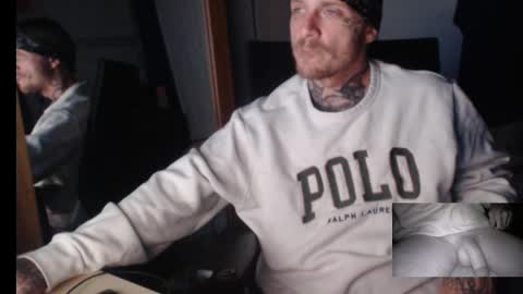 showingitoff online show from September 23, 5:10 am