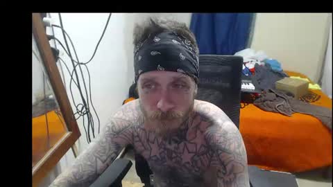 showingitoff online show from July 14, 3:11 am