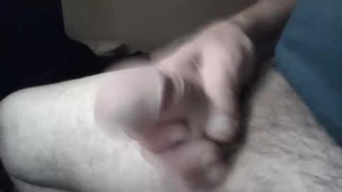 Snapshot of jake592011 chatting on May 19, 3:46 am jake592011 online show from May 19, 3:46 am