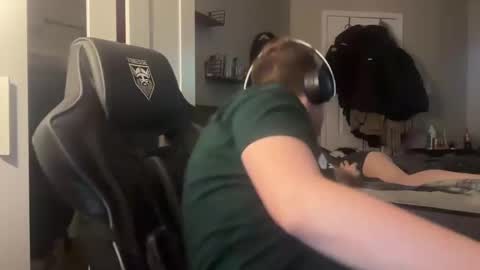 Snapshot of jake_jackson1 chatting on February 5, 7:18 am jake_jackson1 online show from February 5, 7:18 am