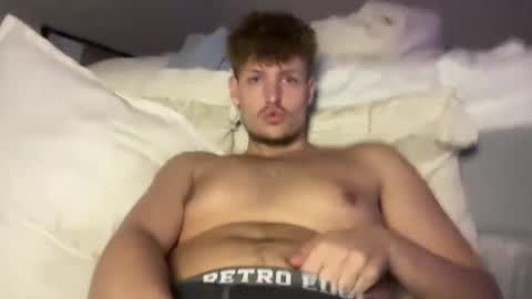 Snapshot of jake_jackson1 chatting on September 27, 2:27 am jake_jackson1 online show from September 27, 2:27 am