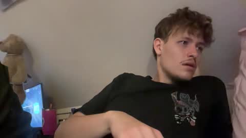 Snapshot of jake_jackson1 chatting on December 21, 5:47 am jake_jackson1 online show from December 21, 5:47 am