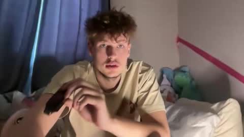 Snapshot of jake_jackson1 chatting on February 5, 5:17 pm jake_jackson1 online show from February 5, 5:17 pm