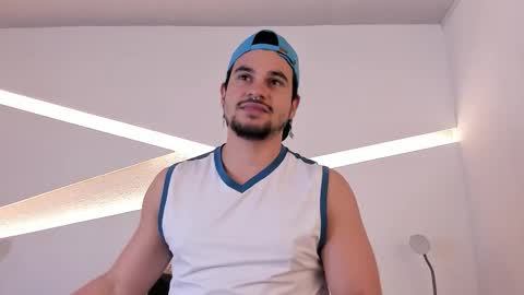 Snapshot of jake_muller1 chatting on February 20, 3:36 am Jake online show from February 20, 3:36 am