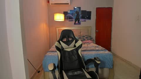 Jake Pons online show from December 2, 2:42 am