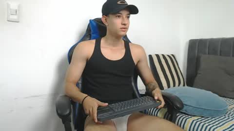 Hi guys im new 3 online show from July 15, 4:56 pm
