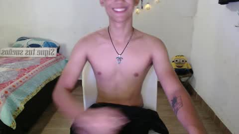 Snapshot of jake_willianss chatting on December 27, 9:54 pm jake willianss online show from December 27, 9:54 pm