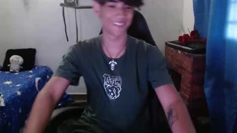 Snapshot of jake_willianss chatting on February 28, 8:39 pm jake willianss online show from February 28, 8:39 pm