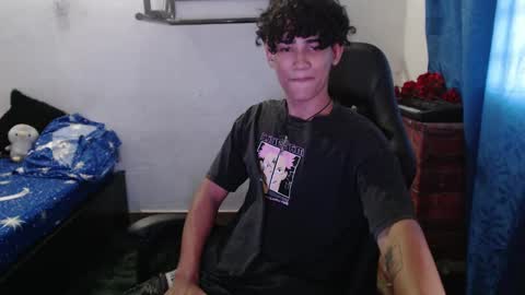 Snapshot of jake_willianss chatting on March 1, 8:53 pm jake willianss online show from March 1, 8:53 pm