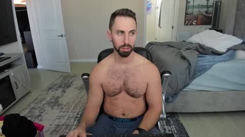 Snapshot of jakeorion chatting on February 23, 8:11 pm Jake Orion online show from February 23, 8:11 pm