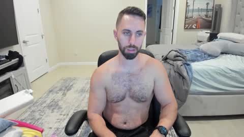 Snapshot of jakeorion chatting on March 1, 11:26 pm Jake Orion online show from March 1, 11:26 pm