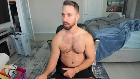 Snapshot of jakeorion chatting on March 8, 9:51 pm Jake Orion online show from March 8, 9:51 pm