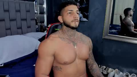 Snapshot of jaketayler10 chatting on April 21, 4:01 pm my name is sebas If you come here dont hesitate to say hello Im a guy who really likes having conversations and having hot online show from April 21, 4:01 pm