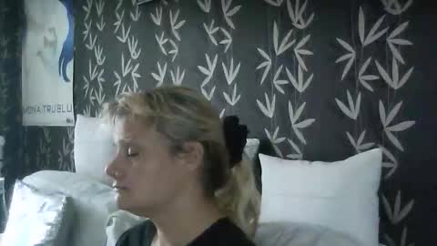 Snapshot of jakkilouise chatting on October 20, 2:28 pm JAKKI LOUISE pornstar online show from October 20, 2:28 pm