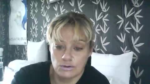 Snapshot of jakkilouise chatting on October 23, 11:31 am JAKKI LOUISE pornstar online show from October 23, 11:31 am