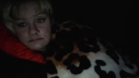 Snapshot of jakkilouise chatting on October 31, 12:44 am JAKKI LOUISE pornstar online show from October 31, 12:44 am