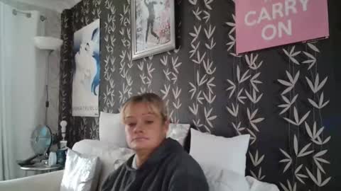 Snapshot of jakkilouise chatting on November 20, 12:49 pm JAKKI LOUISE pornstar online show from November 20, 12:49 pm