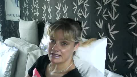 Snapshot of jakkilouise chatting on July 15, 2:22 pm JAKKI LOUISE pornstar online show from July 15, 2:22 pm