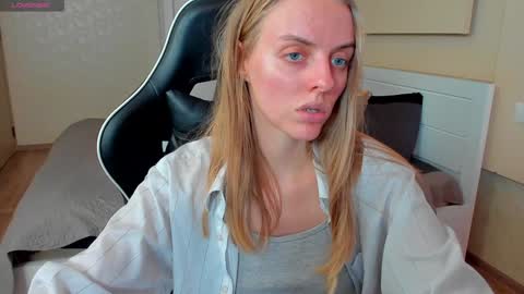 Sofia online show from January 17, 1:24 pm