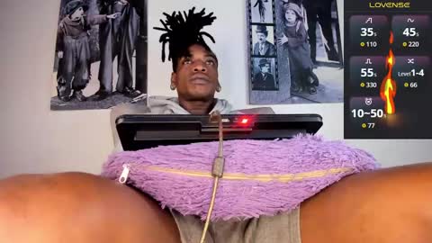 Snapshot of jamal_boseman chatting on May 15, 9:27 am Jamal online show from May 15, 9:27 am