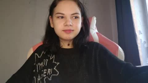 Snapshot of jamawoosley chatting on June 6, 5:12 am Mila online show from June 6, 5:12 am
