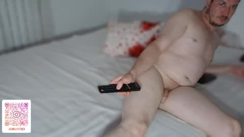Snapshot of jamelhotsex chatting on May 31, 9:16 pm hot man sex online show from May 31, 9:16 pm