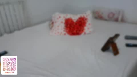 Snapshot of jamelhotsex chatting on June 1, 8:10 pm hot man sex online show from June 1, 8:10 pm