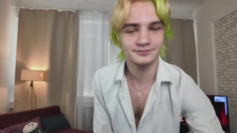 Snapshot of jamemiller chatting on March 21, 3:04 pm JameMiller online show from March 21, 3:04 pm