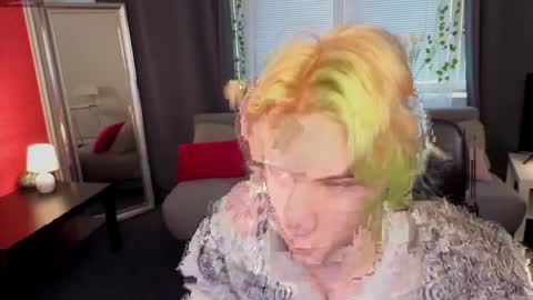 Snapshot of jamemiller chatting on March 23, 7:12 am JameMiller online show from March 23, 7:12 am