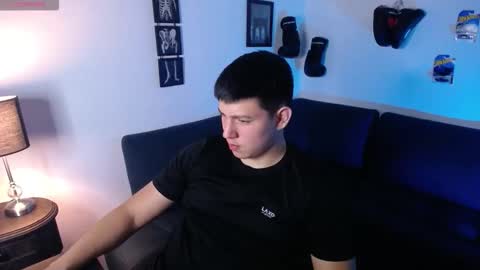 Snapshot of james_cr chatting on February 28, 12:33 am james_cr online show from February 28, 12:33 am