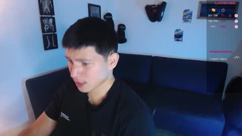 Snapshot of james_cr chatting on March 24, 3:00 am james_cr online show from March 24, 3:00 am