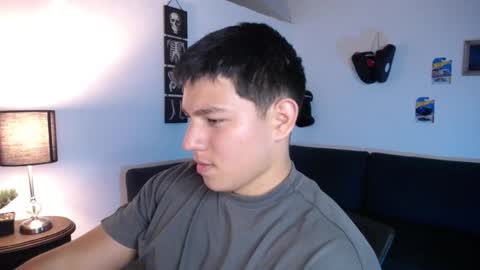 Snapshot of james_cr chatting on March 27, 4:07 am james_cr online show from March 27, 4:07 am