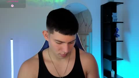 james_cr online show from June 4, 12:44 pm
